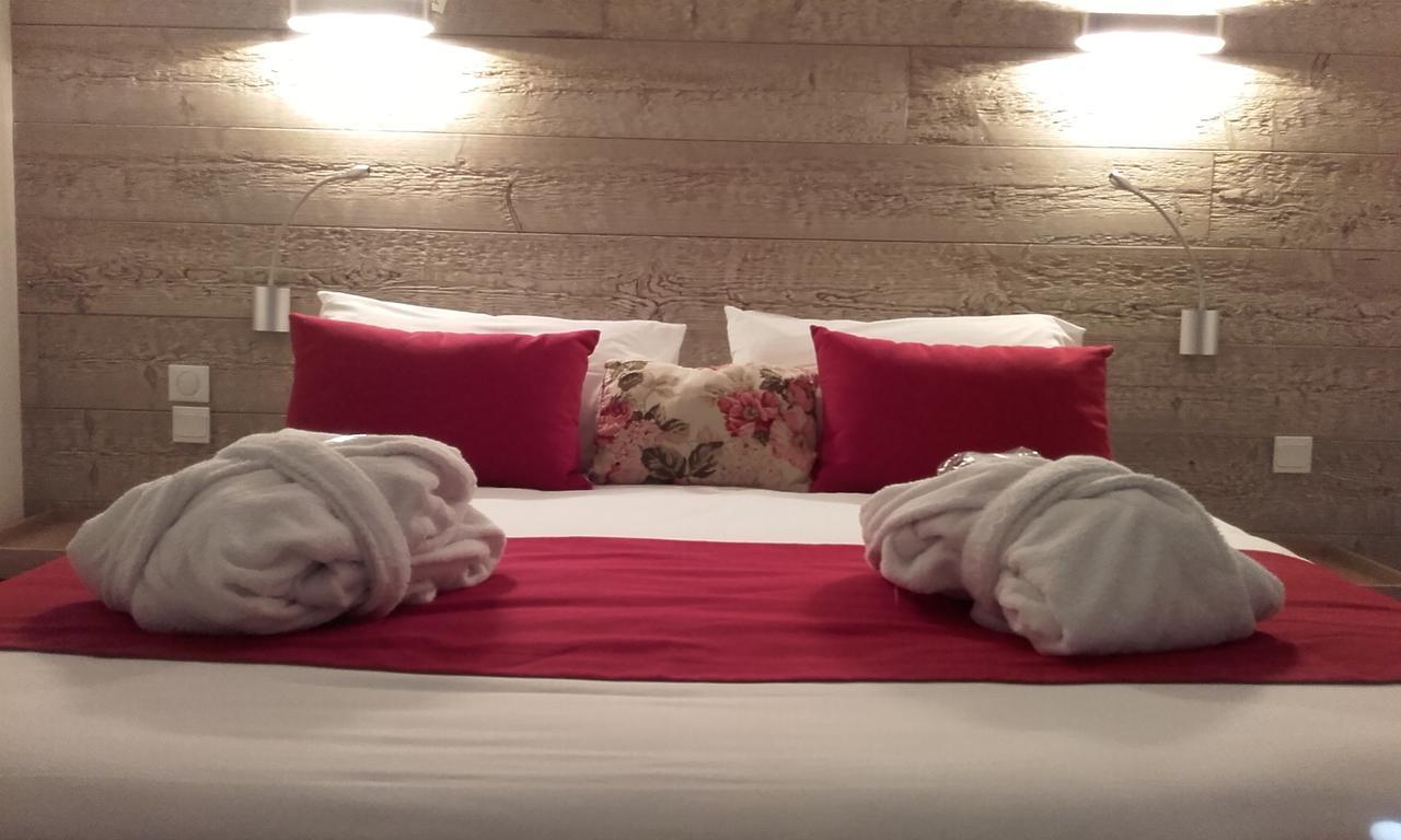 Logis Hotel "Ici M'Aime" Rouvray  Eksteriør billede